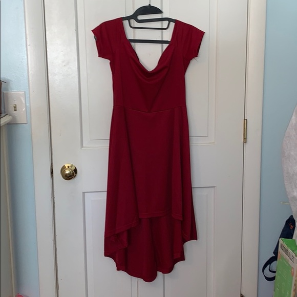 Red dress - Picture 1 of 3